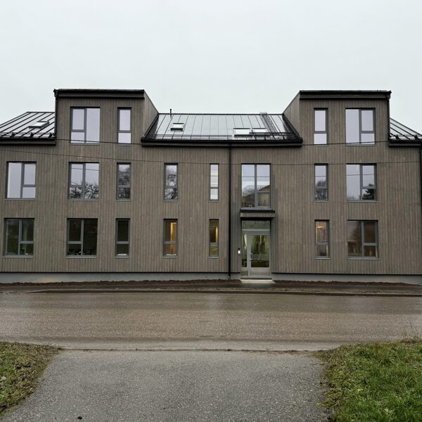 Tänavapoolne vaade majale